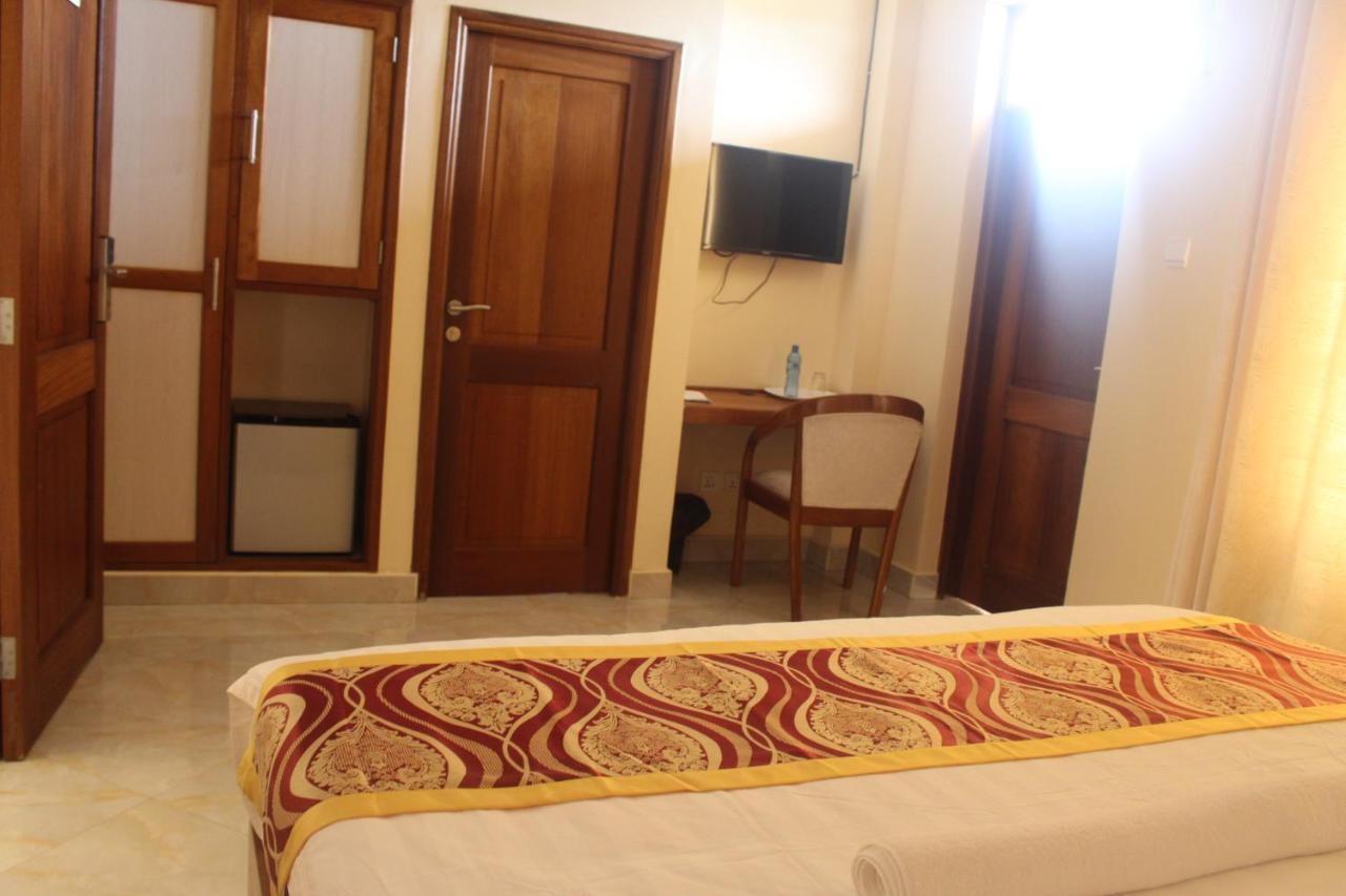 Prinias Hotel Kisumu Luaran gambar