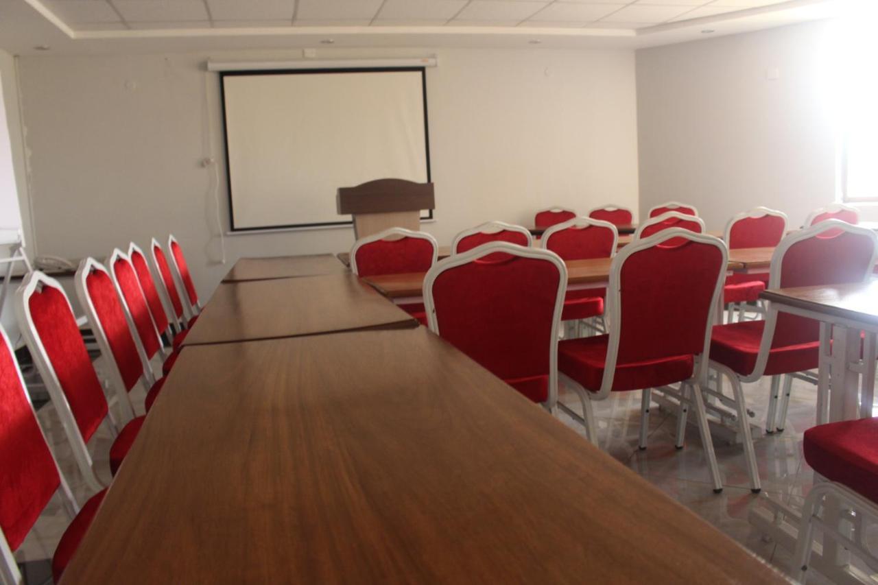 Prinias Hotel Kisumu Luaran gambar